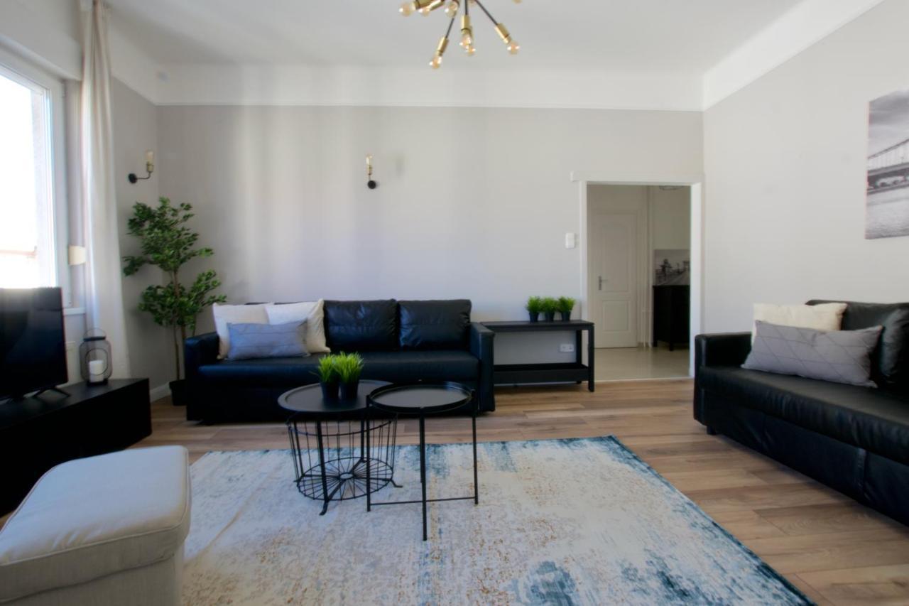 Standard Apartment By Hi5 - Tatra Street Budapest Eksteriør billede