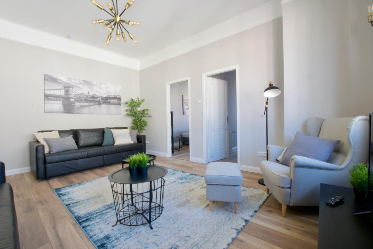 Standard Apartment By Hi5 - Tatra Street Budapest Eksteriør billede